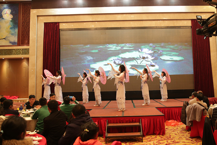 2017科恩人，新起點(diǎn)、新高度主題年會(huì)