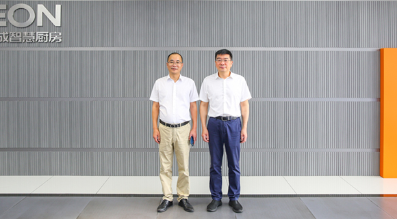 浙江省市場(chǎng)監(jiān)督管理局副局長(zhǎng)章一文一行蒞臨科恩考察指導(dǎo)！